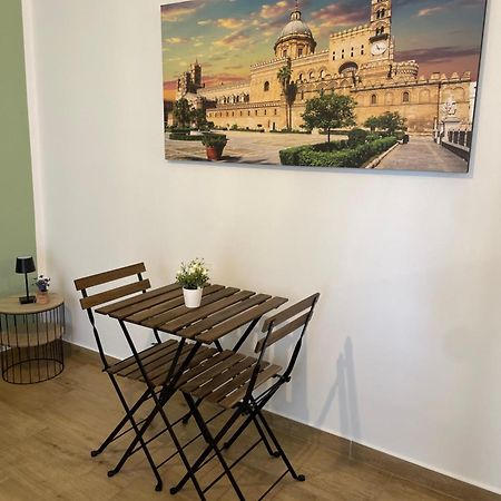 Dai Palermitani Rooms & Apartments Palermo Exteriör bild